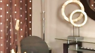 LOL-218 ロ●専科 幼性発見！念願のお漏らしパイパンロ●ータ捕獲！ありすちゃん
